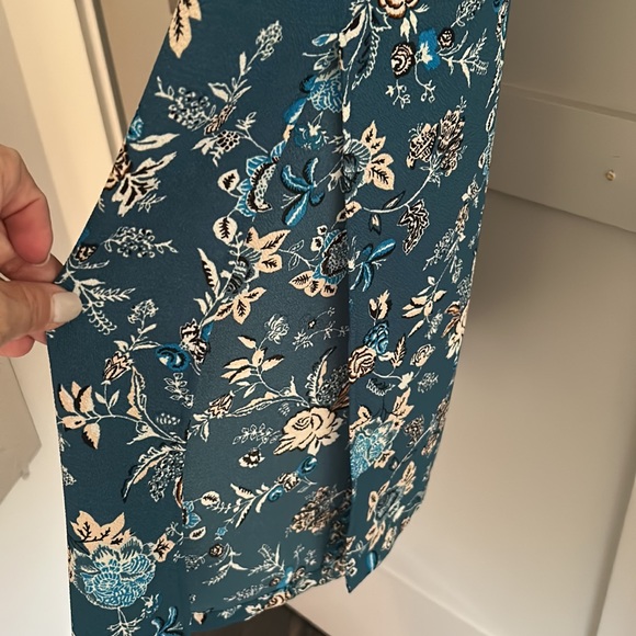 NWT floral print longer style ruana - Picture 4 of 4